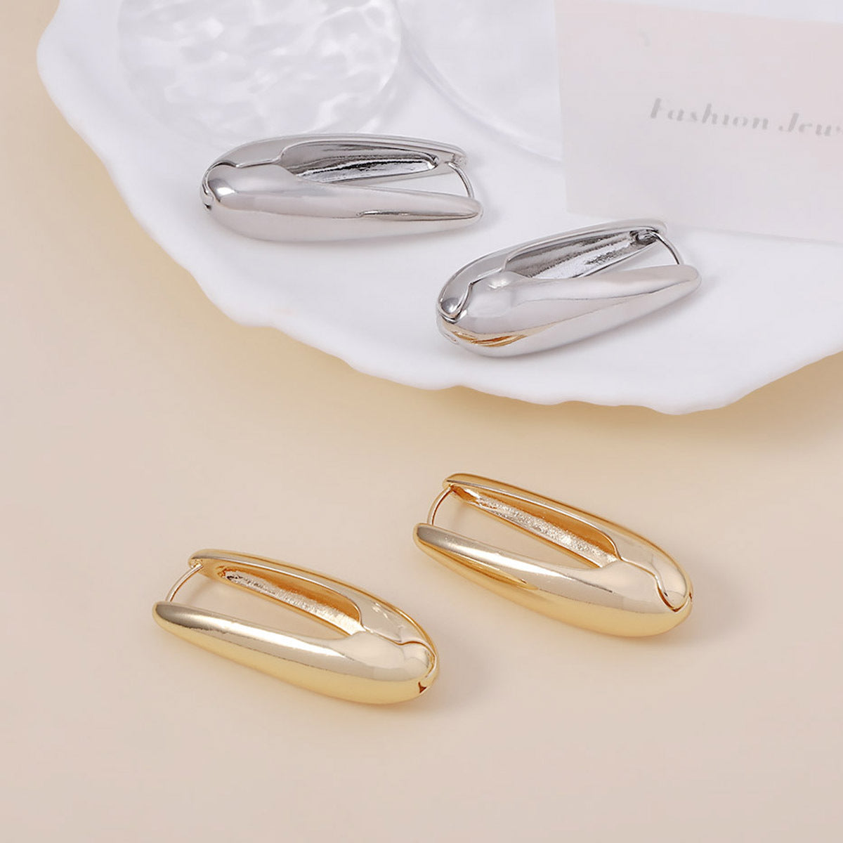 Gioiello affascinante per ogni occasione