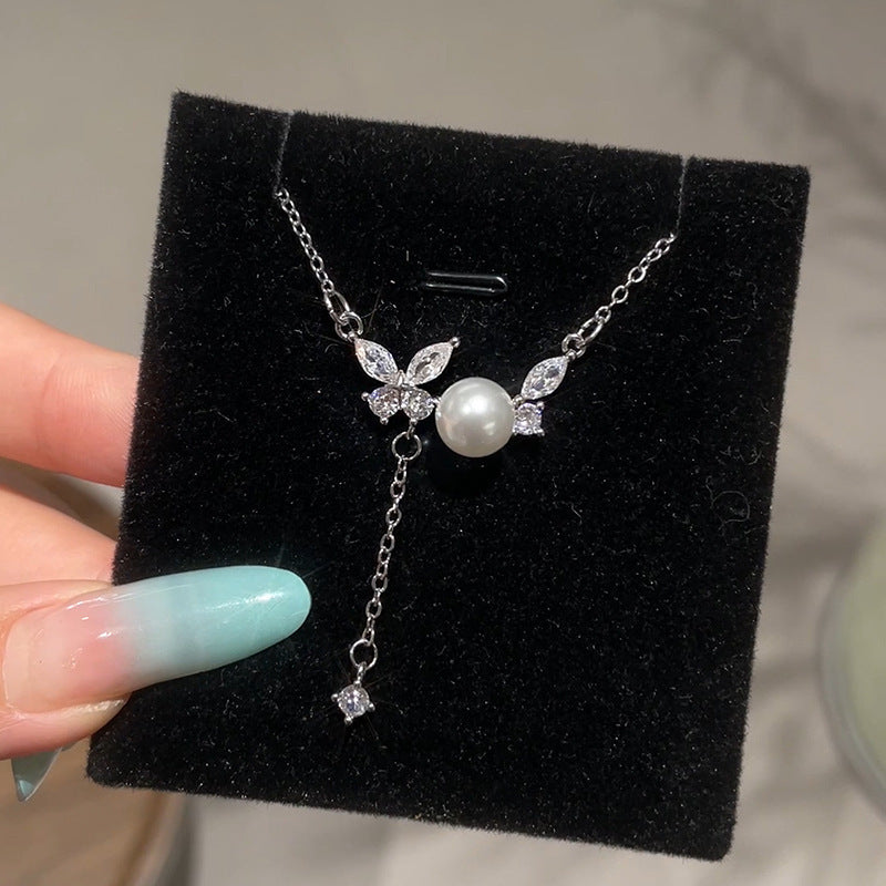 Gioiello artigianale delicato