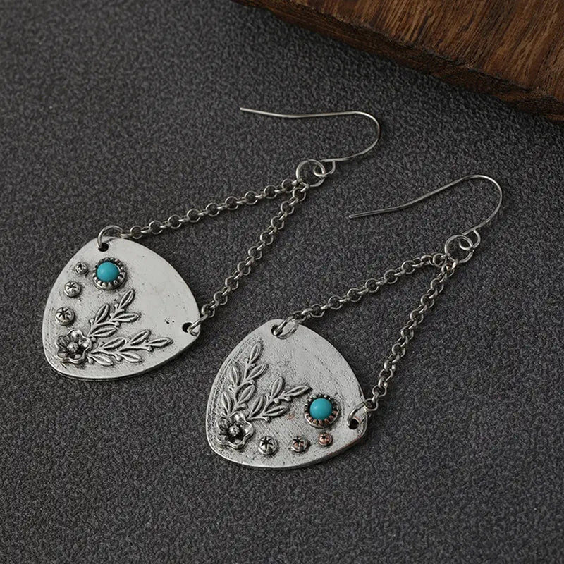 Orecchino vintage fatto a mano