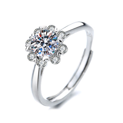 Anello bellissimo con stile unico