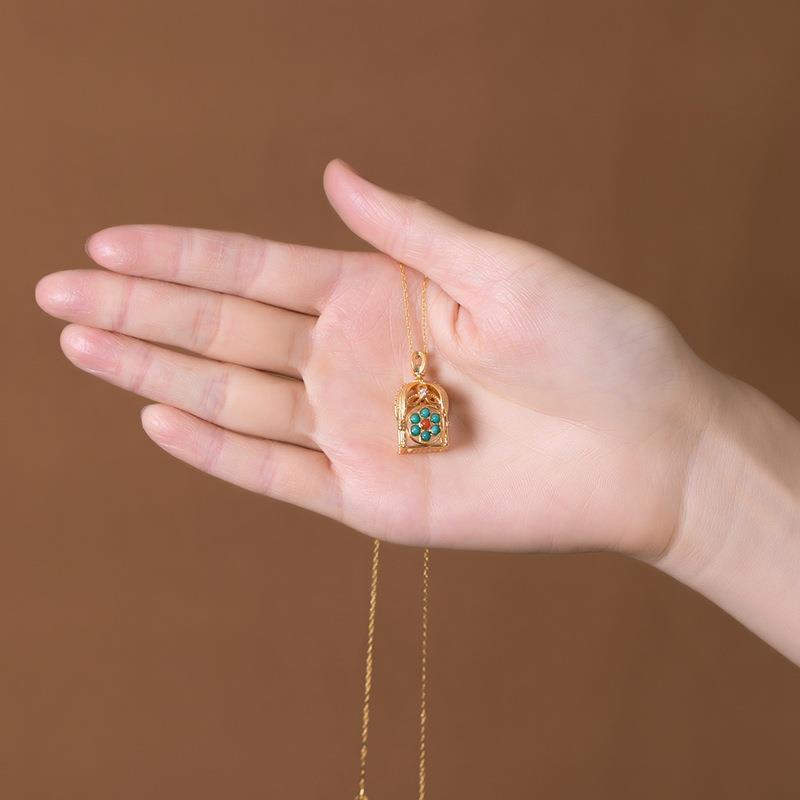 Oro Collana bellissimo con stile unico