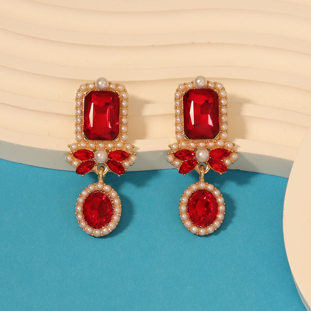 Orecchino bellissimo con stile unico