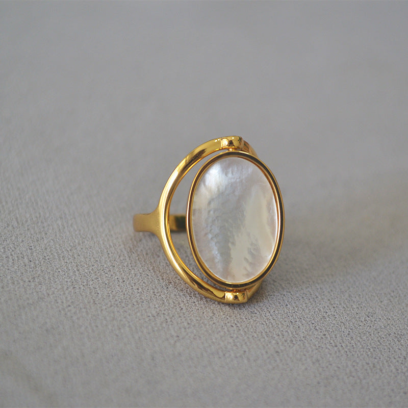 Anello artigianale delicato