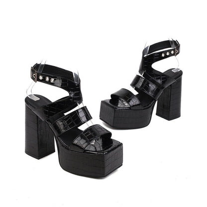 Sandali Ortopediche Chic dal Design Unico