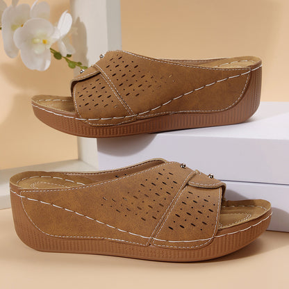 Sandali Ortopediche Aggraziate dal Look Moderno