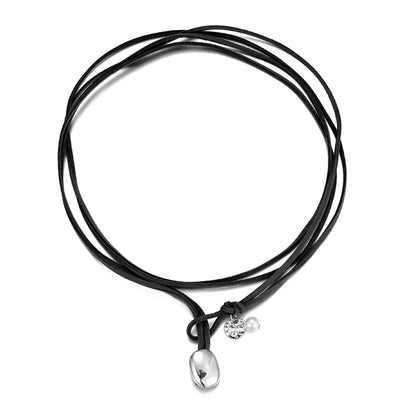 Gioiello artigianale delicato