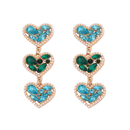 Orecchino artigianale delicato