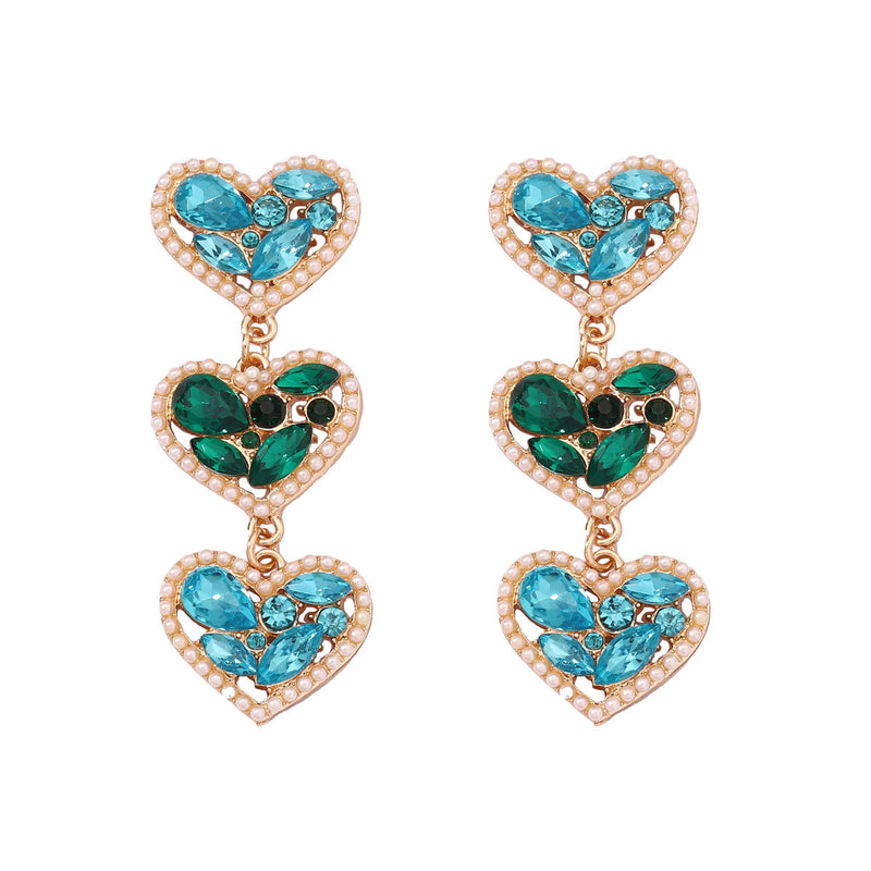 Orecchino artigianale delicato