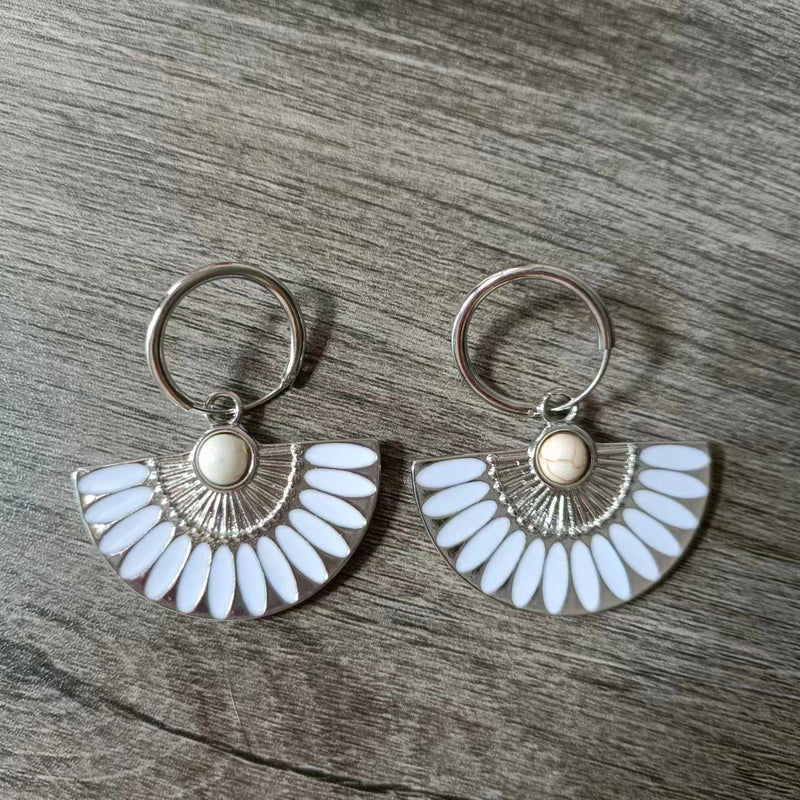 Orecchino romantico per momenti speciali