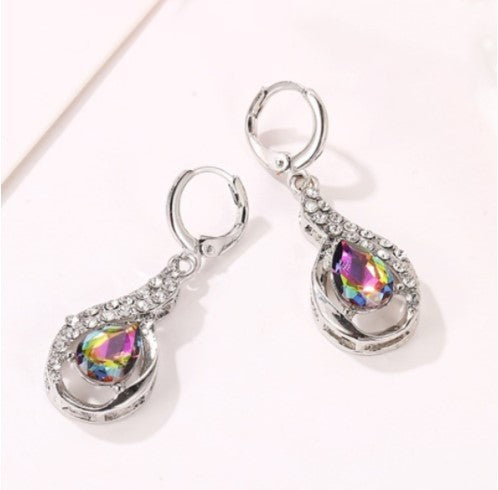 Orecchino vintage fatto a mano