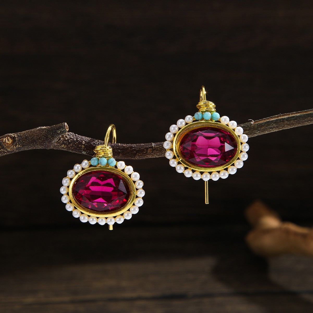 Orecchino romantico per momenti speciali