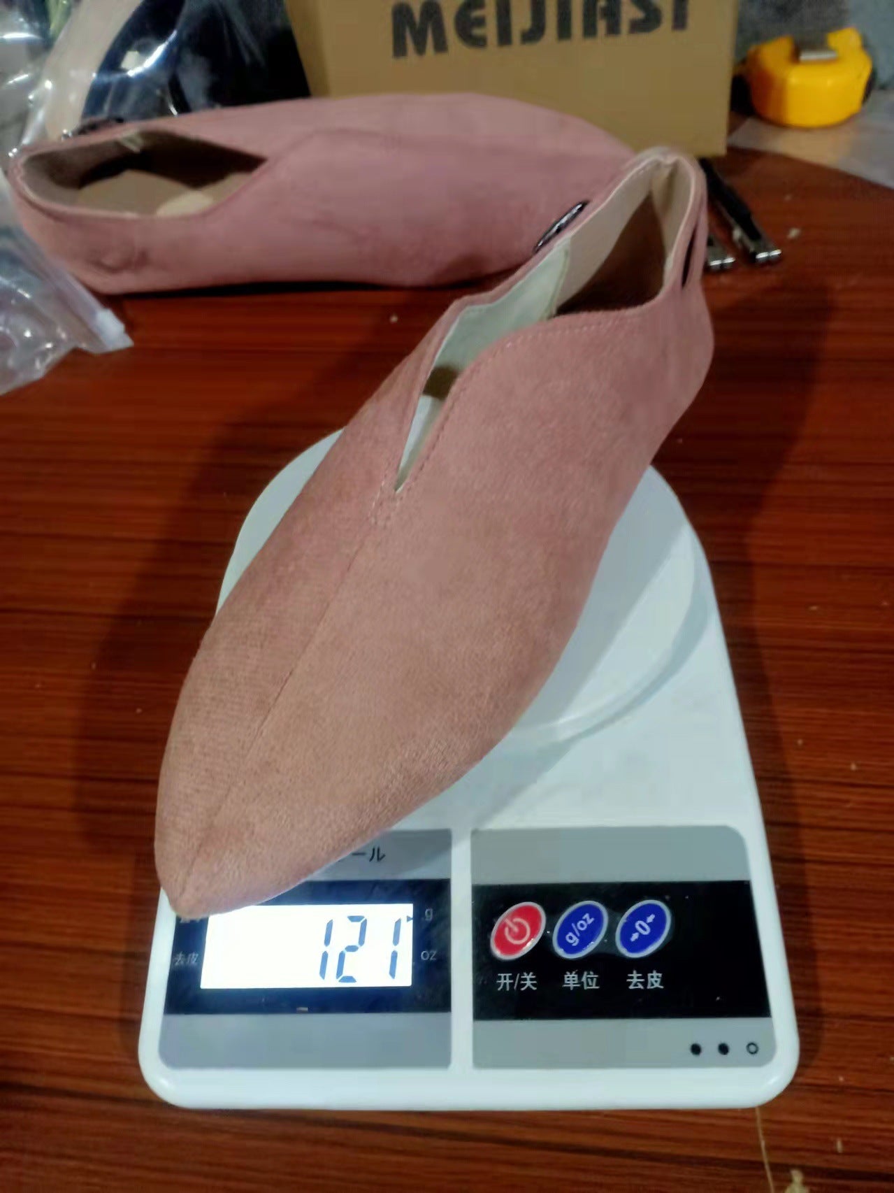 Scarpe Ortopediche Ispirate al Vintage