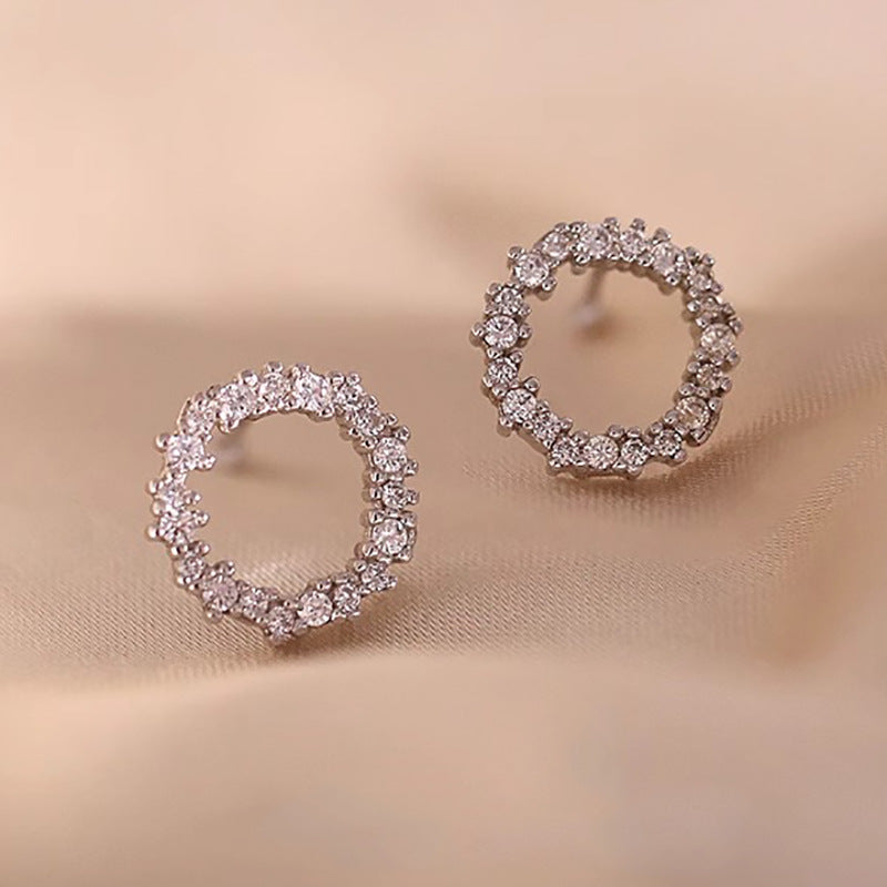 Orecchino stupendo per uso quotidiano