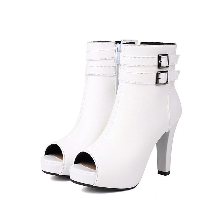 Stivali Ortopediche Aggraziate dal Look Moderno