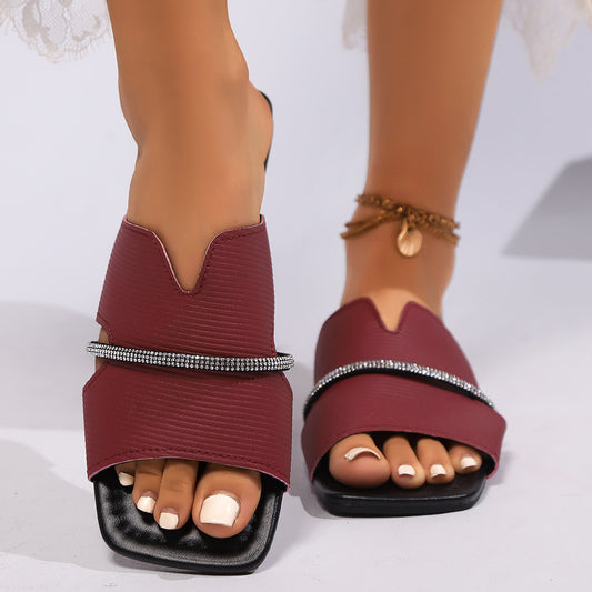 Sandali Ortopediche Aggraziate dal Look Moderno