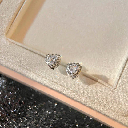 Orecchino elegante per ogni occasione