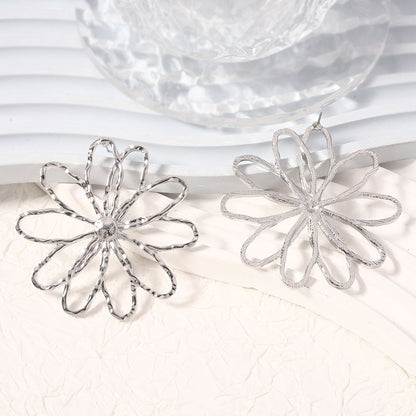 Orecchino affascinante per ogni occasione