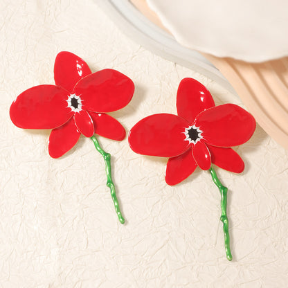 Orecchino artigianale delicato