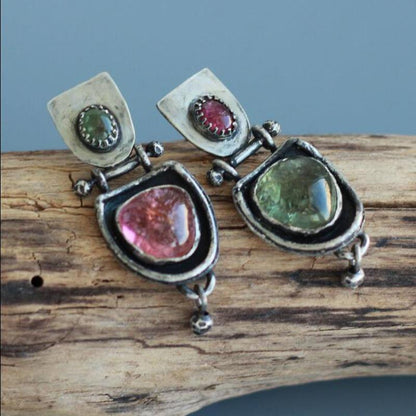 Orecchino artigianale delicato