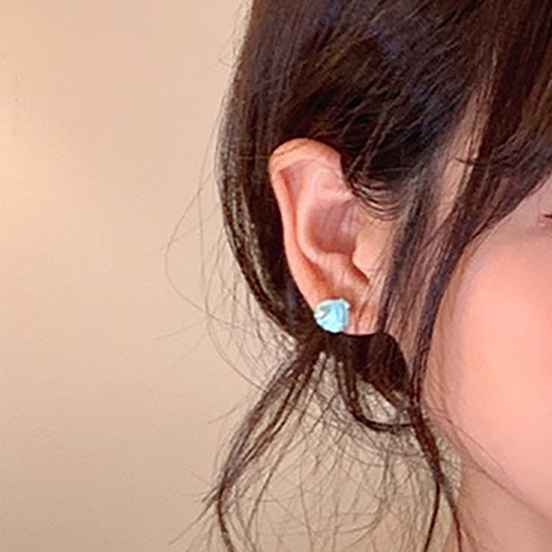 Orecchino classico dal fascino senza tempo