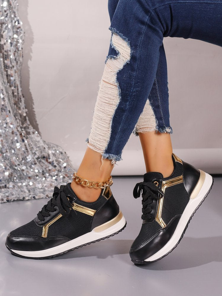 Sneakers Ortopediche Chic dal Design Unico
