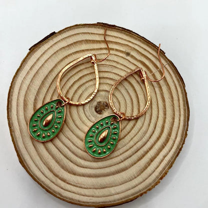 Orecchino affascinante per ogni occasione