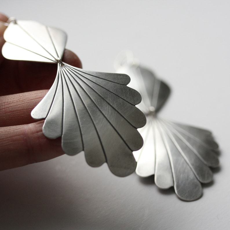 Orecchino classico dal fascino senza tempo