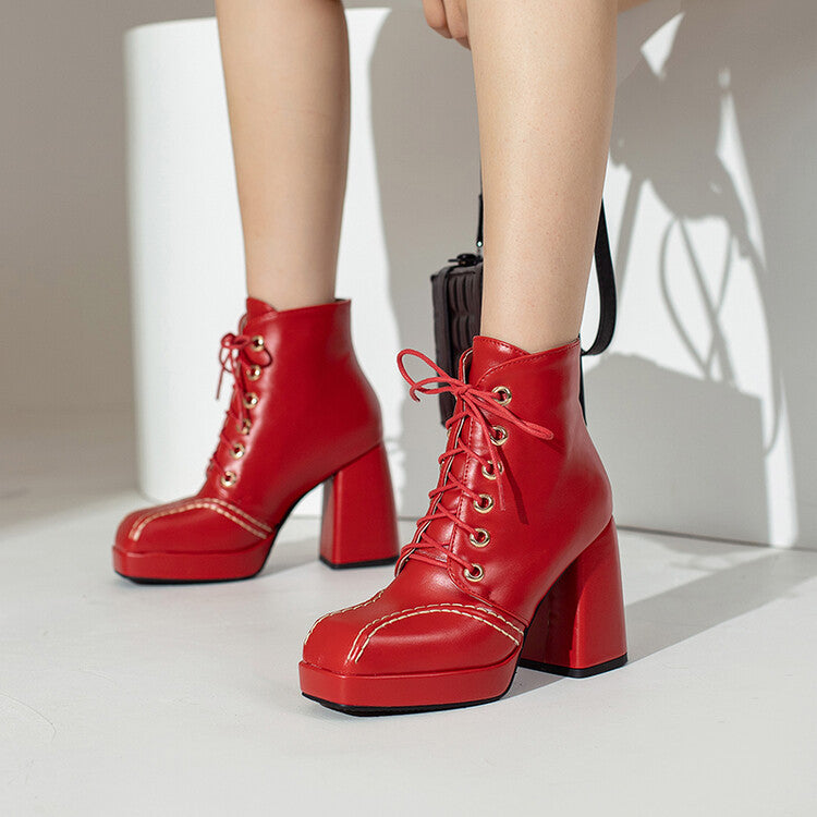 Stivali Ortopediche Aggraziate dal Look Moderno