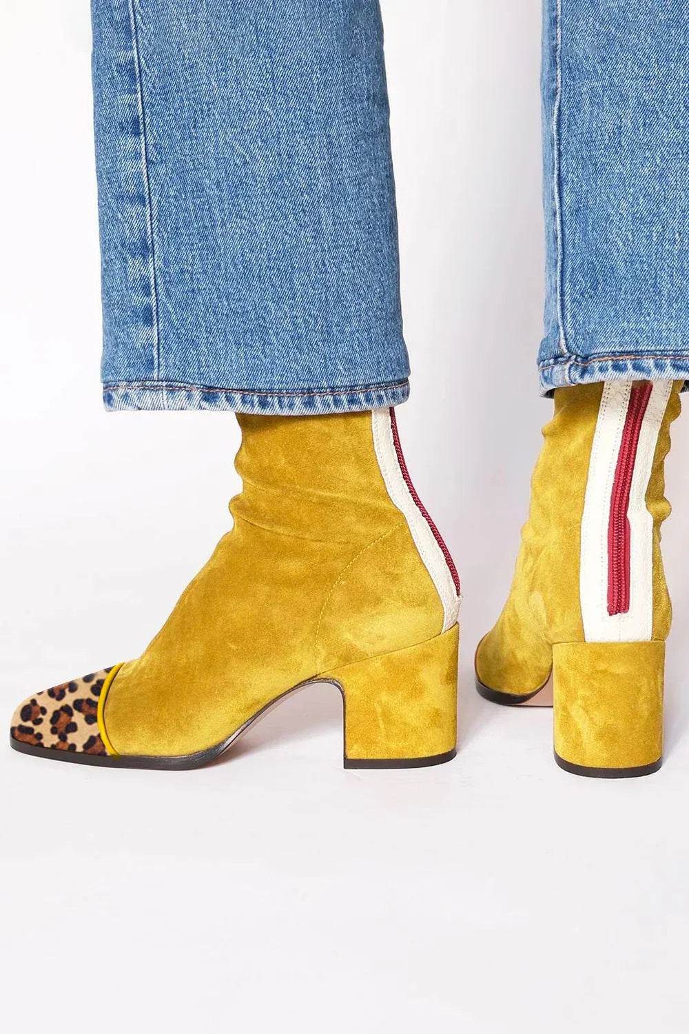 Stivali ortopedici aggraziati per un look moderno