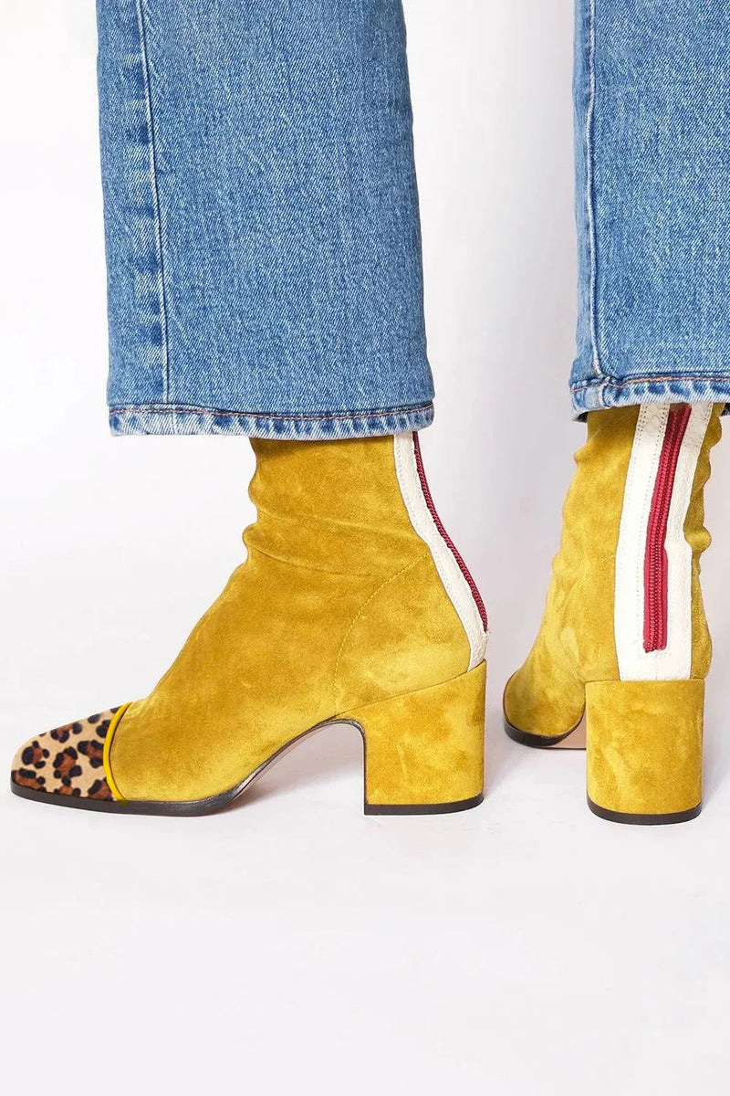 Stivali ortopedici aggraziati per un look moderno