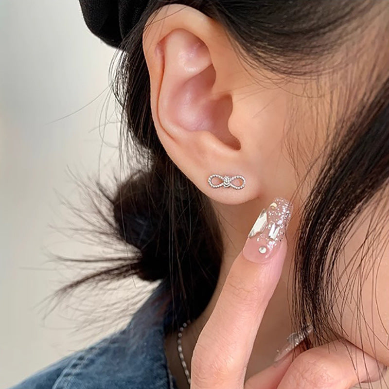 Orecchino elegante per ogni occasione