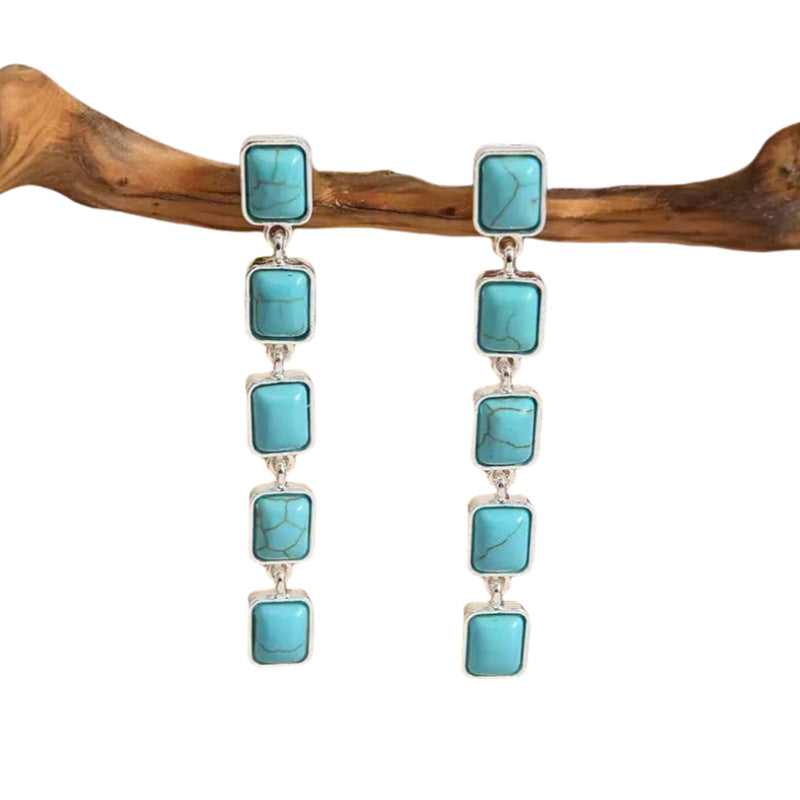 Orecchino affascinante per ogni occasione