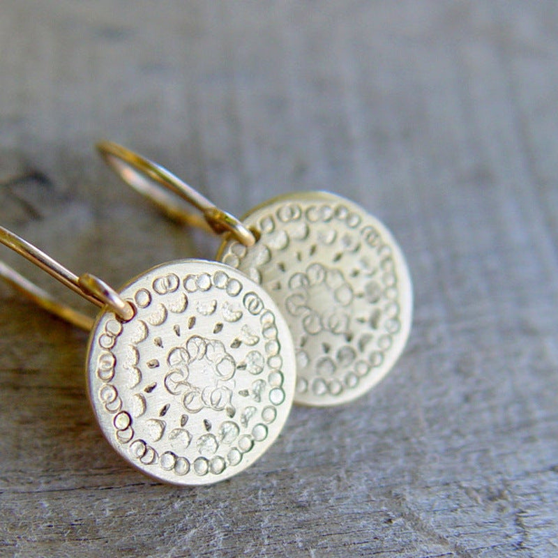 Orecchino affascinante per ogni occasione