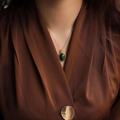 Gioiello artigianale delicato