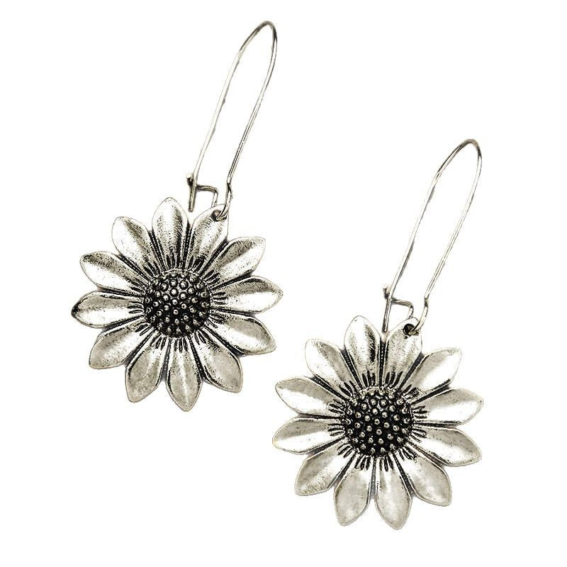 Orecchino vintage fatto a mano