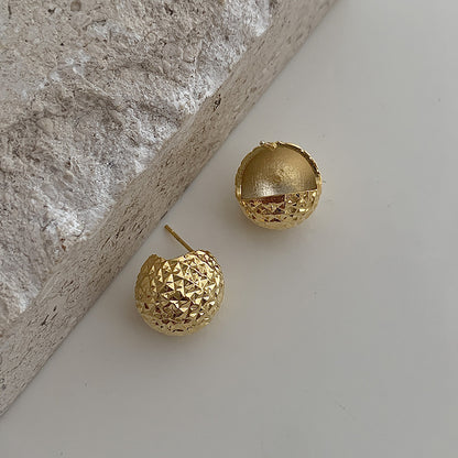 Orecchino romantico per momenti speciali