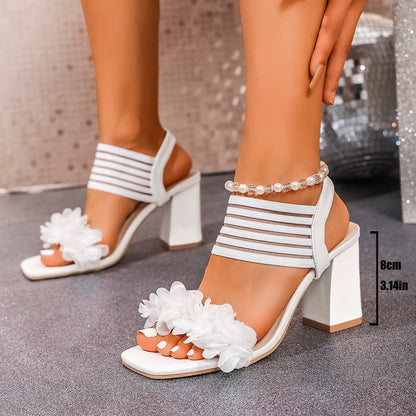 Sandali Ortopediche Aggraziate dal Look Moderno