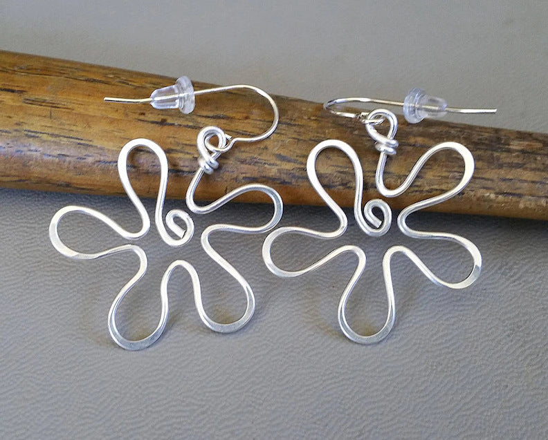 Orecchino elegante per ogni occasione