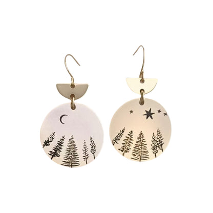 Orecchino artigianale delicato