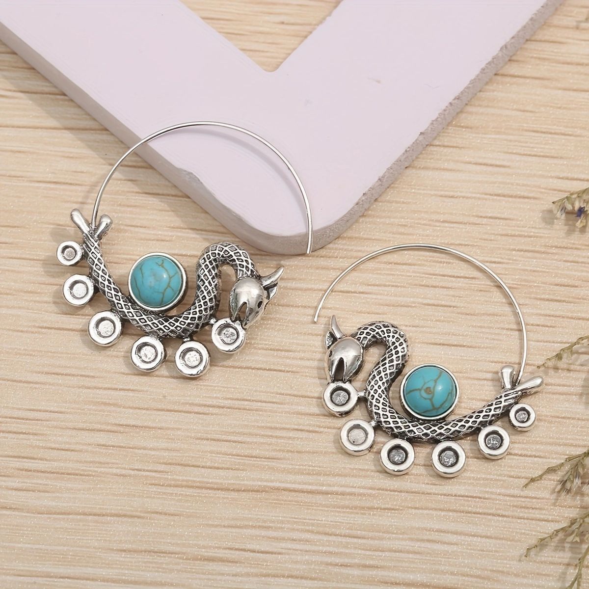 Orecchino bellissimo con stile unico