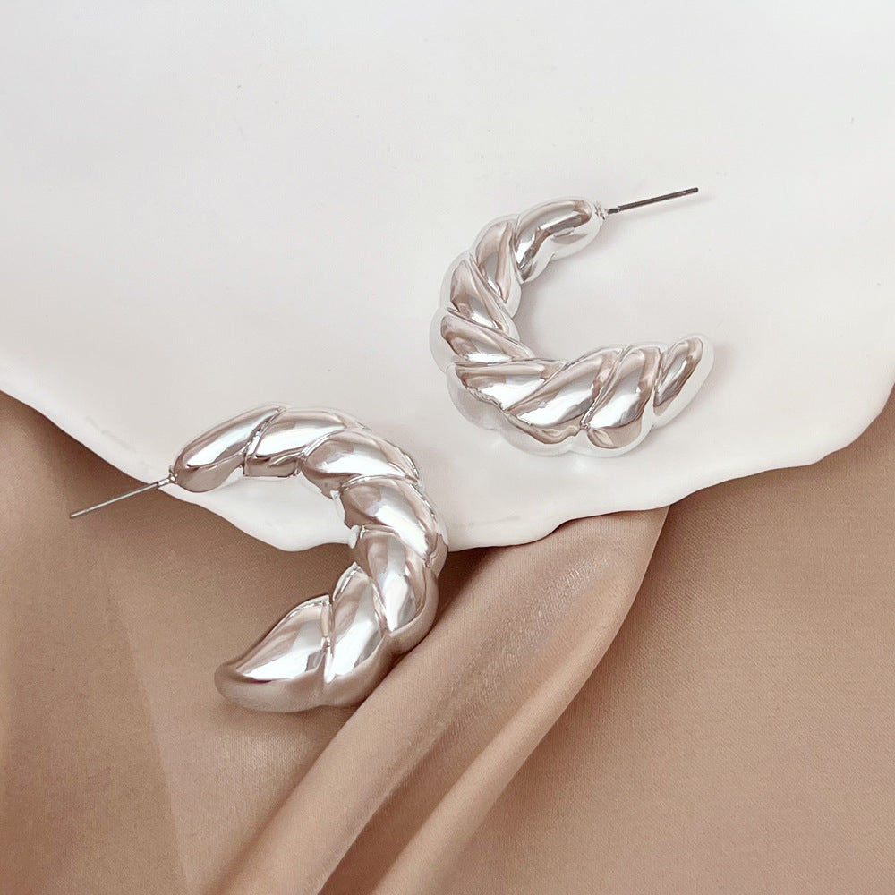 Orecchino romantico per momenti speciali