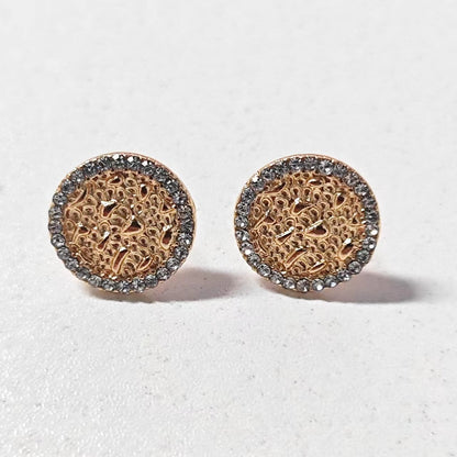 Orecchino romantico per momenti speciali