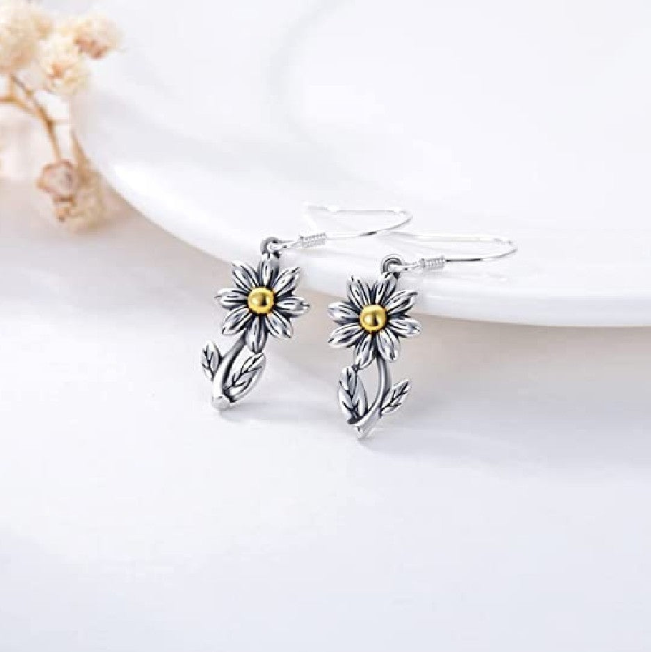 Orecchino vintage fatto a mano