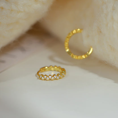 Orecchino romantico per momenti speciali