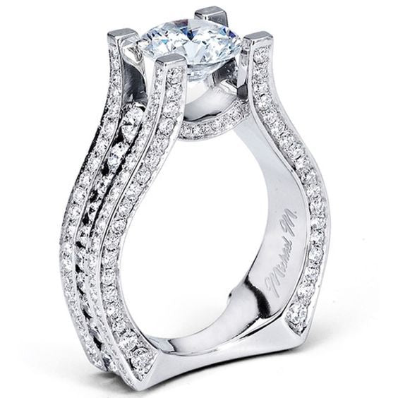 Anello stupendo per uso quotidiano