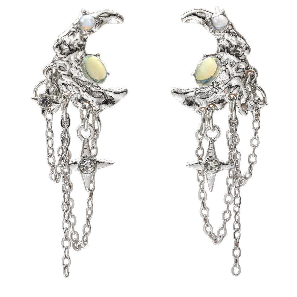 Orecchino artigianale delicato