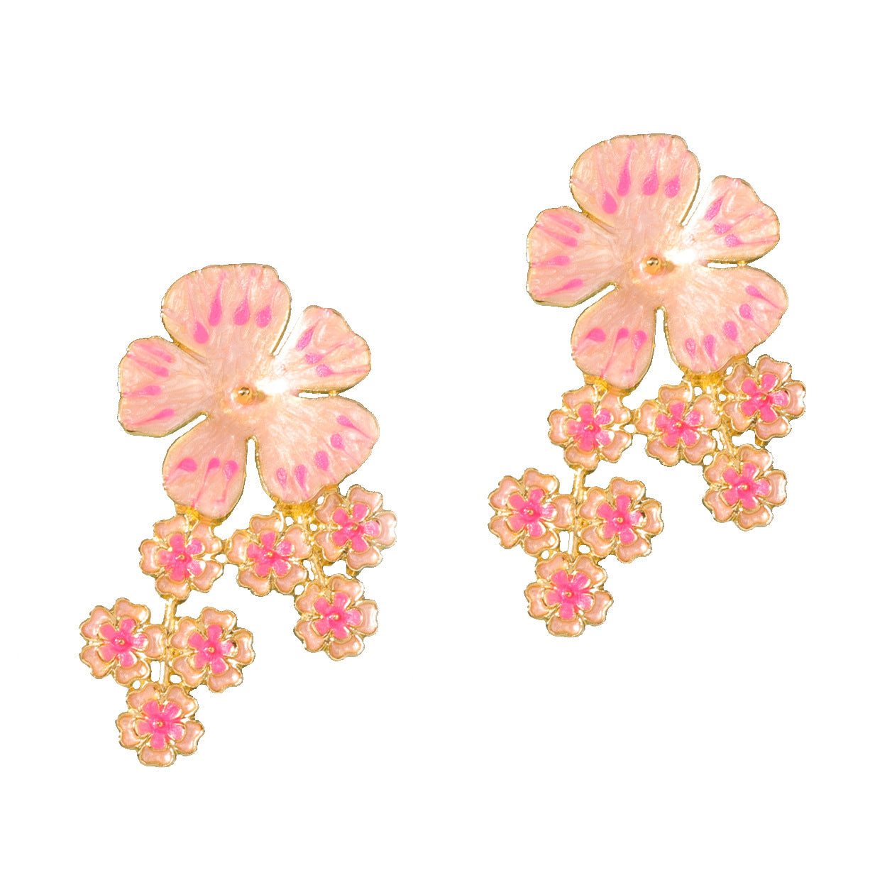 Orecchino artigianale delicato