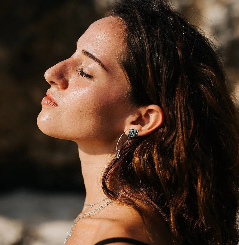 Argento Orecchino stupendo per uso quotidiano