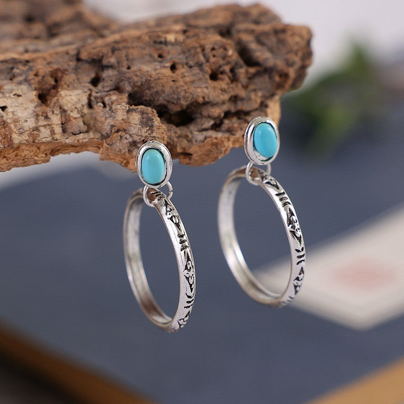 Orecchino classico dal fascino senza tempo