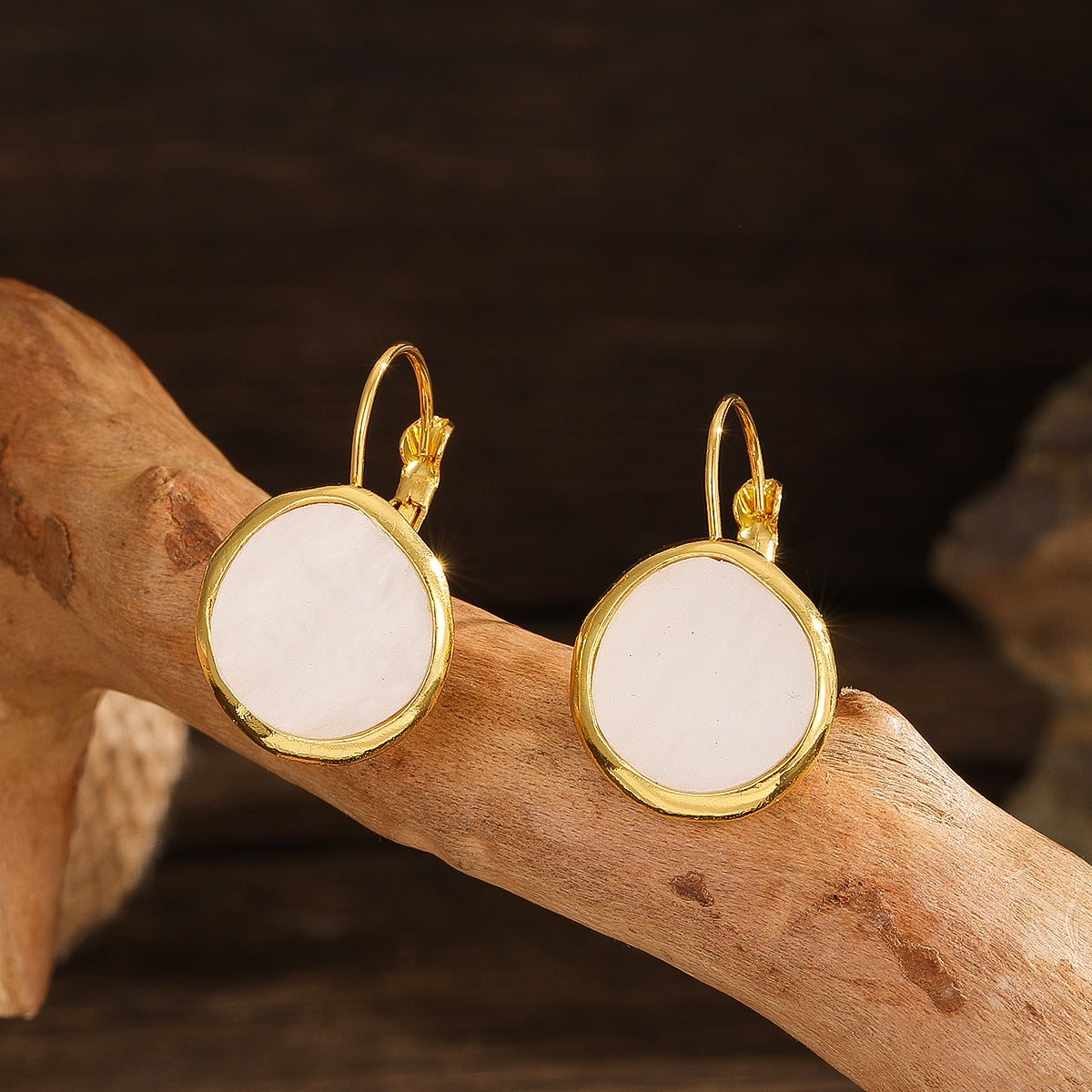 Orecchino elegante per ogni occasione